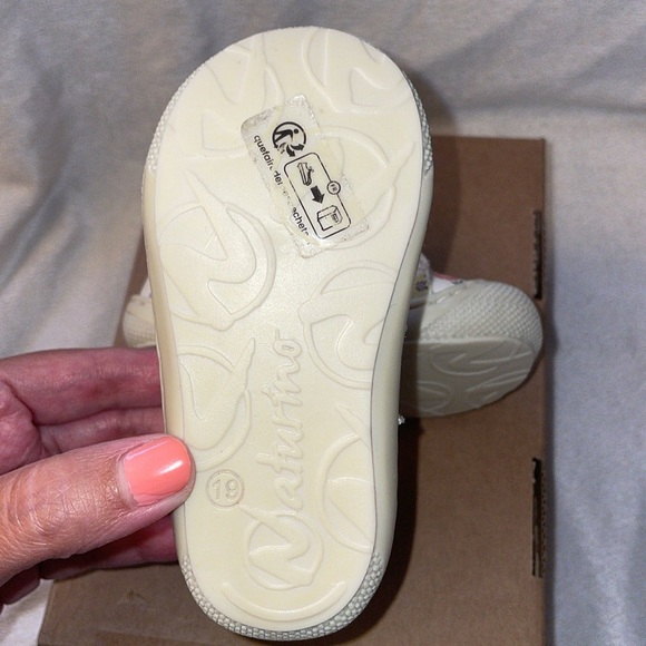 NWT NATURINO COCOON VL Leather first step shoes with flowers in White - Picture 15 of 15